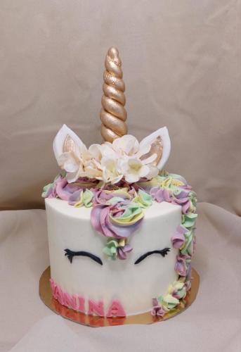 gâteau anniversaire licorne 